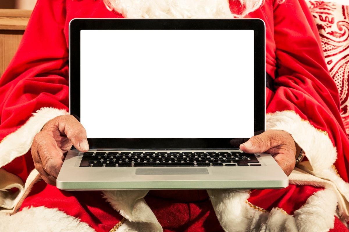 Christmas blog ideas for technology bloggers