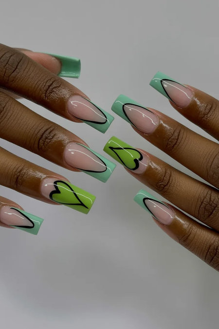 12 Mint green abstract heart line coffin nails_bp