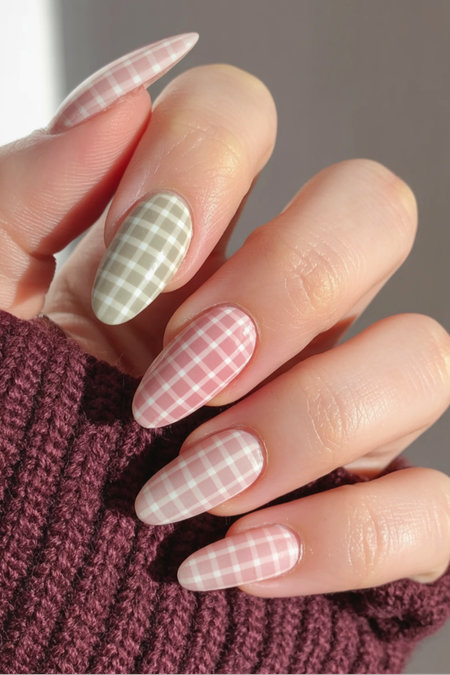 19 cottagecore pastel checkered nails_bp