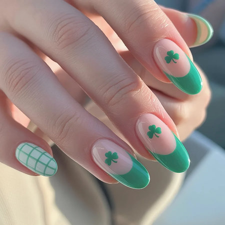 23 Green French shamrock gingham almond nails_bp