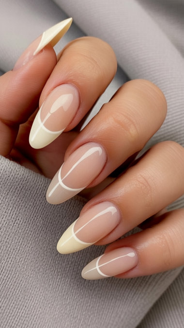 32 subtle beige lined french tips_bp