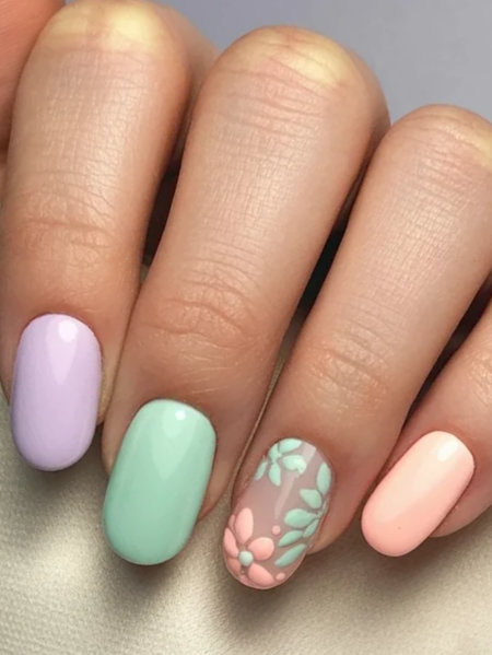 4 Short round pastel multicolor floral accent_bp