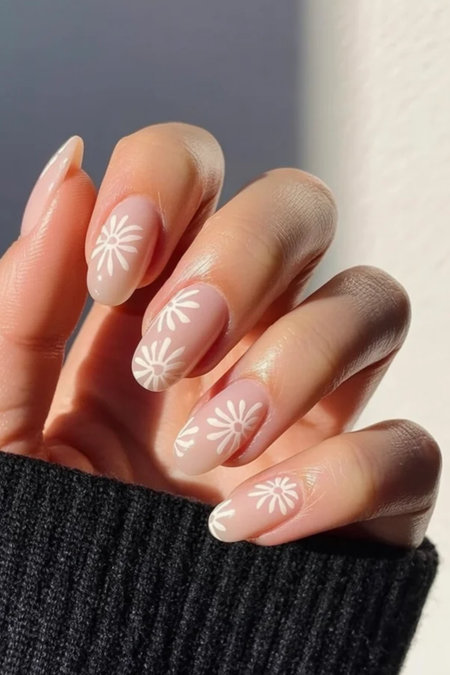 54 white daisies nude base_bp