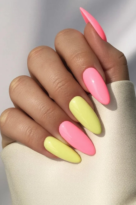 6 Long almond alternating pink yellow nails_bp