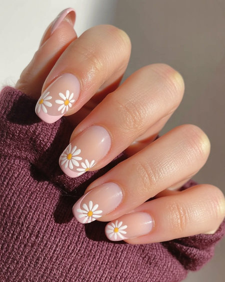 15 Almond shaped soft pink white daisy tips minimal floral_pin