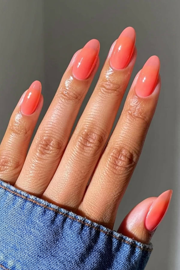 9 jelly nails in a soft coral tone_bp