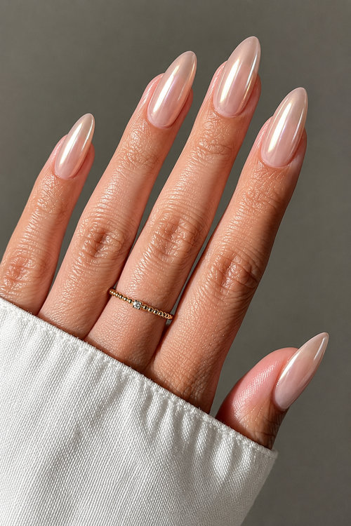 almond nails trends main 14_bp