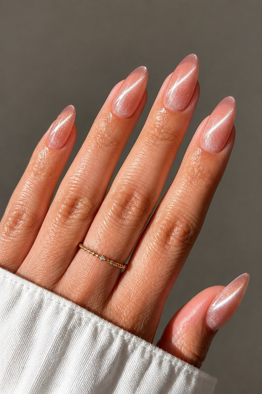 almond nails trends main 26_bp