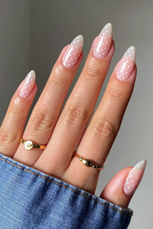almond nails trends main 7_bp