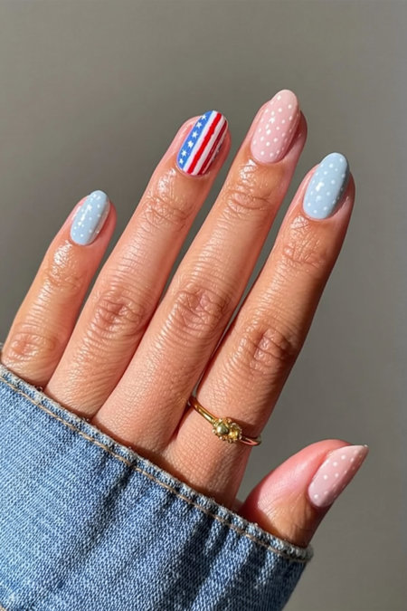 classy 4th of july nails – main 26_bp