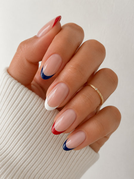 classy 4th of july nails – main 5_bp