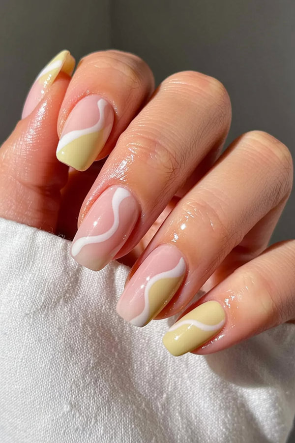 yellow nails trends 2026 colors 5_bp