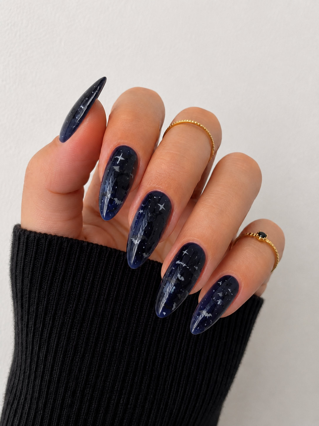 2 Midnight Sky Bat Nails_bp