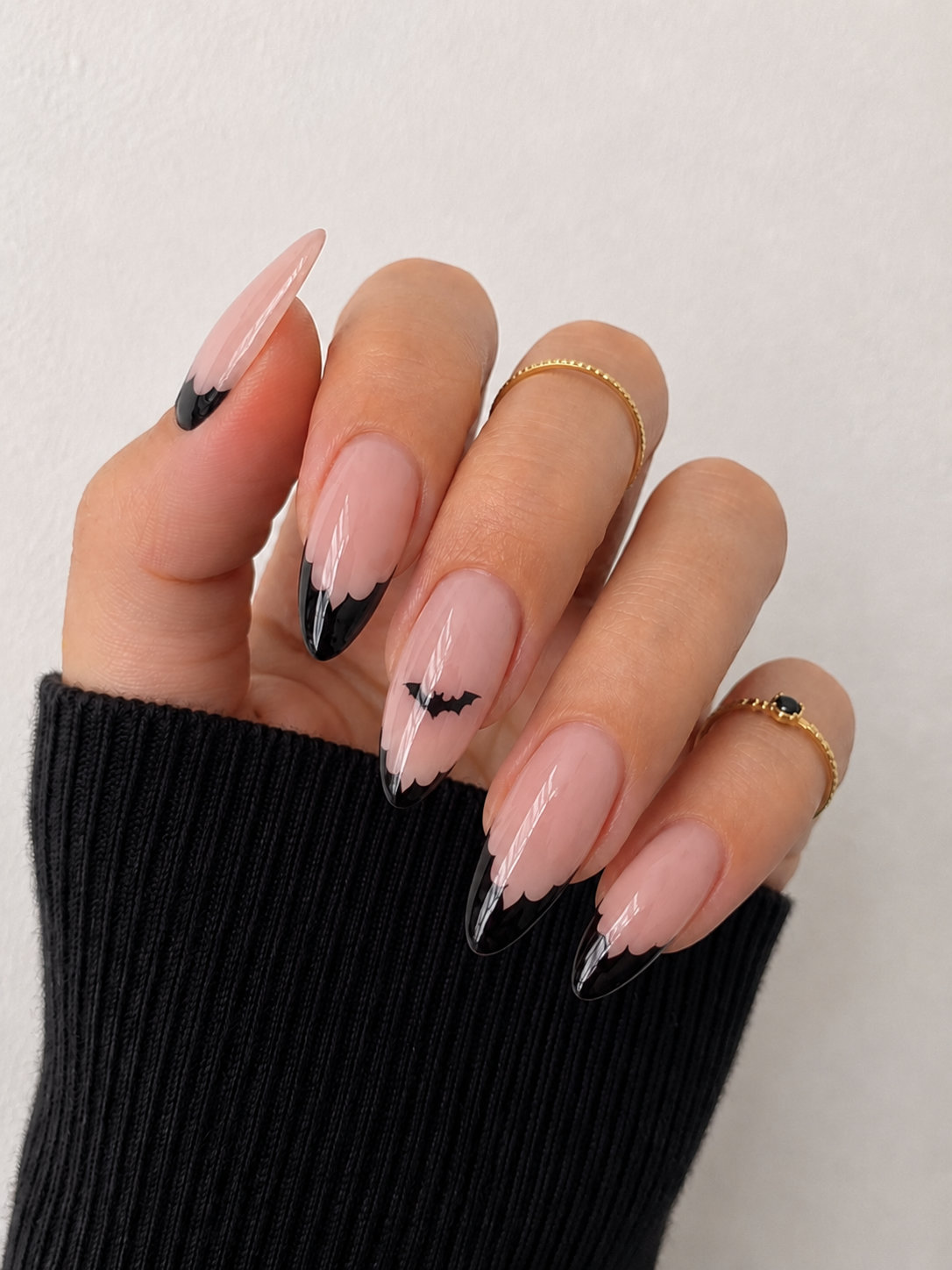 3 French Tips with Bat Wings_bp