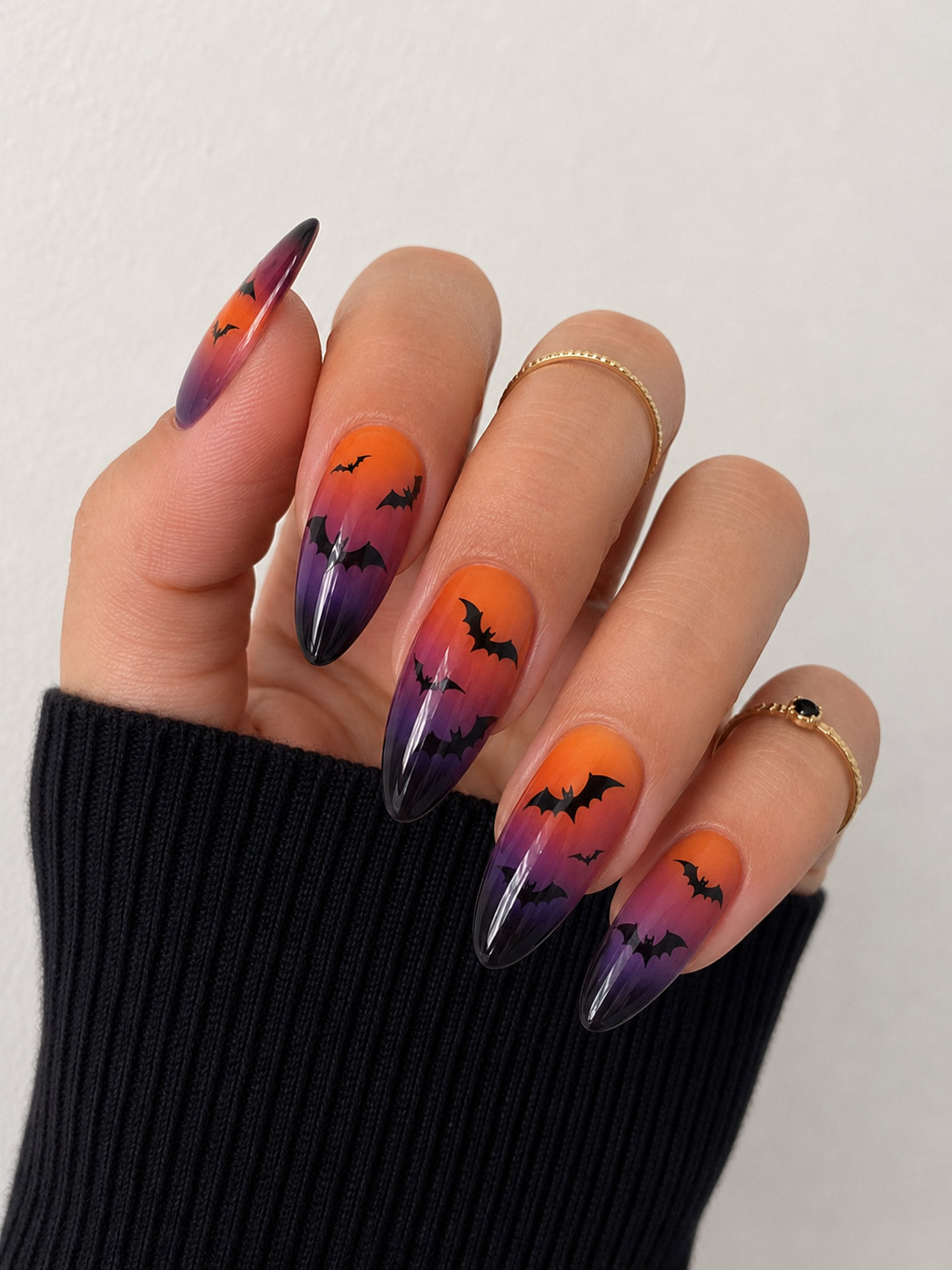 8 Orange Sunset Bat Nails_bp